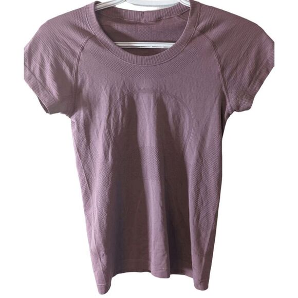 LULULEMON ATHLETICA Swiftly Tech Short Sleeve 2.0 in Brier Rose Size 2 - Picture 3 of 4